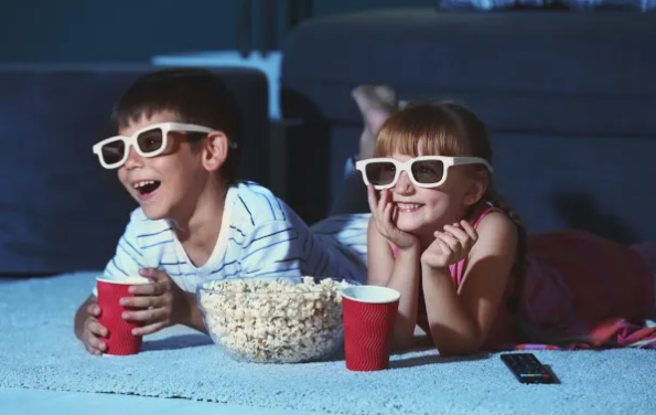 8ª Edição | Filosofia com Cinema para Crianças e Jovens: Didática para Educadores e Professores - 12 H